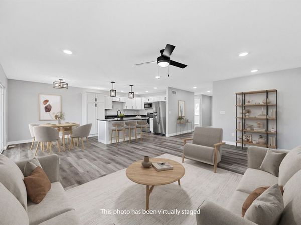 110 W Washington Street, Norway, IA 52318