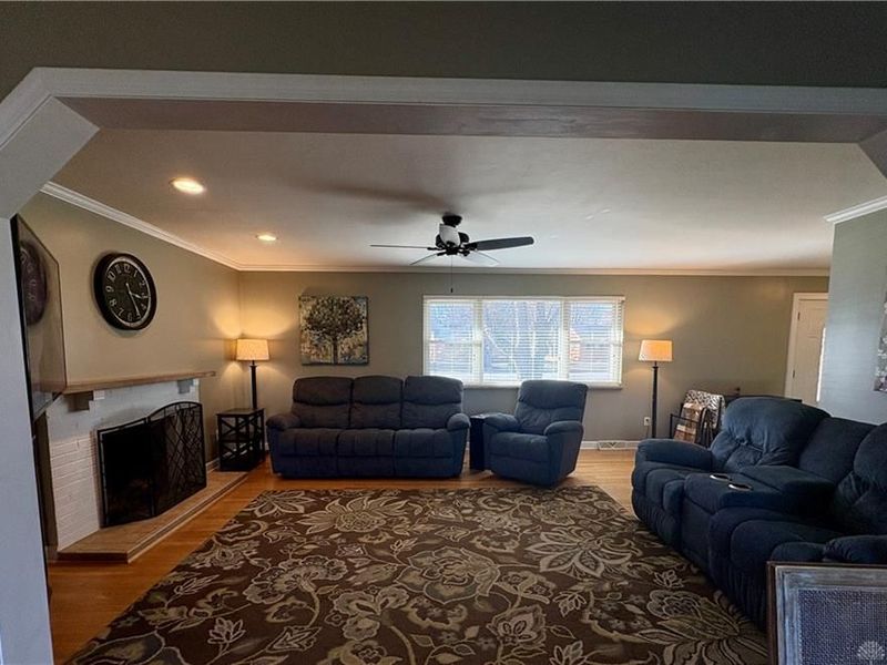 1900 N Belleview Drive, Bellbrook, OH 45305 Photo 12