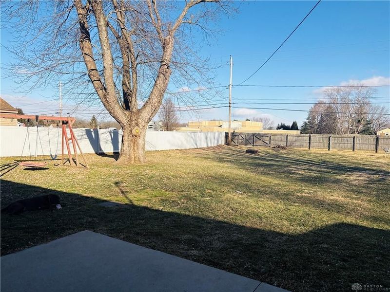 1900 N Belleview Drive, Bellbrook, OH 45305 Photo 20