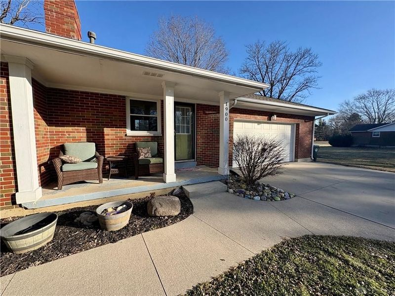 1900 N Belleview Drive, Bellbrook, OH 45305 Photo 4