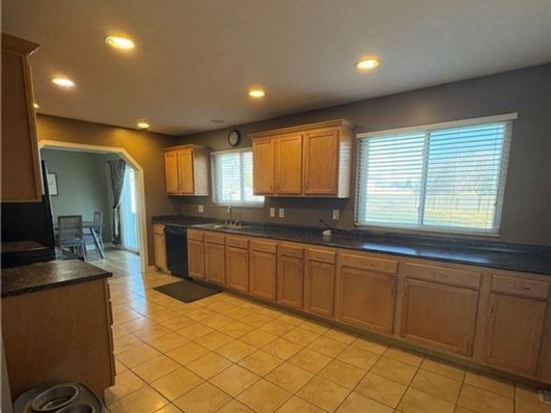 1900 N Belleview Drive, Bellbrook, OH 45305 Photo 7