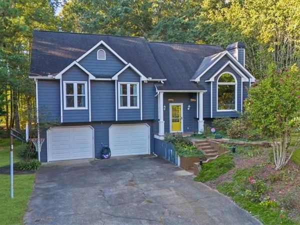 5105 Bayberry Court , Cumming, GA 30040