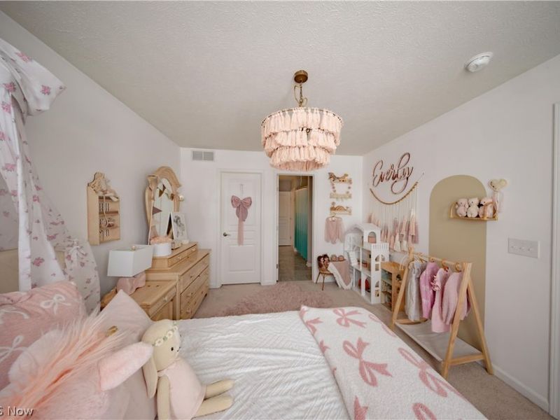 18764 Ledgestone Drive, Strongsville, OH 44149 Photo 25