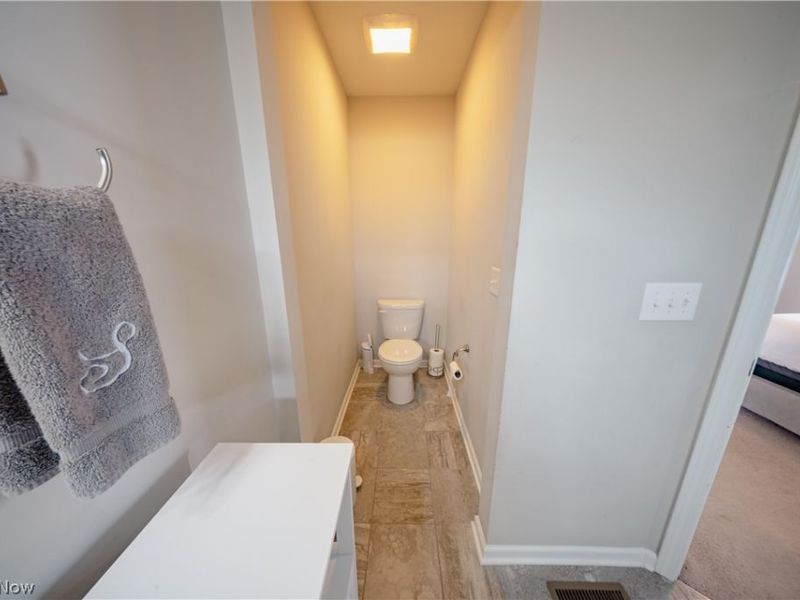 18764 Ledgestone Drive, Strongsville, OH 44149 Photo 38