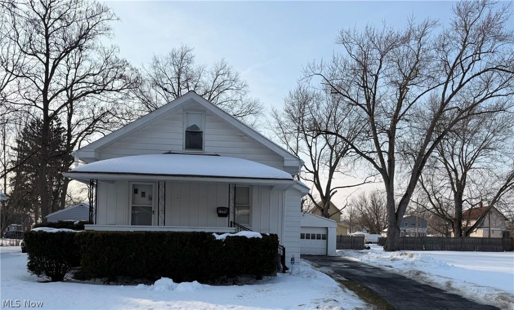 1378 Hazelwood Avenue Se, Warren, OH 44484 Main Photo