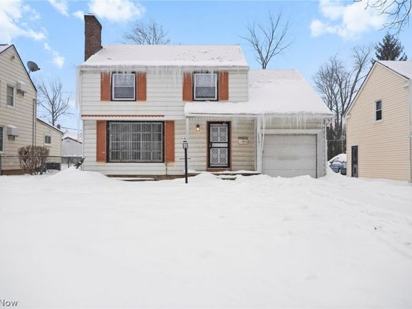 20214 Lanbury Avenue, Shaker Heights, OH 44122