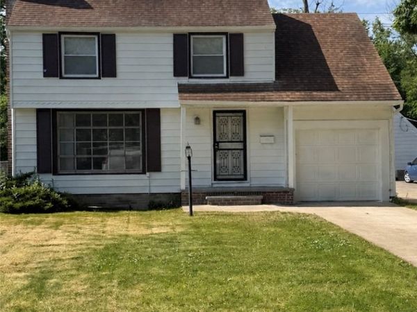 20214 Lanbury Avenue, Warrensville Heights, OH 44122