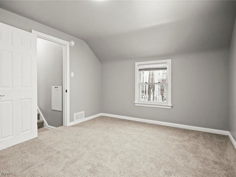 20214 Lanbury Avenue, Warrensville Heights, OH 44122 Photo 19