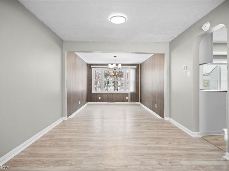 20214 Lanbury Avenue, Warrensville Heights, OH 44122 Photo 6