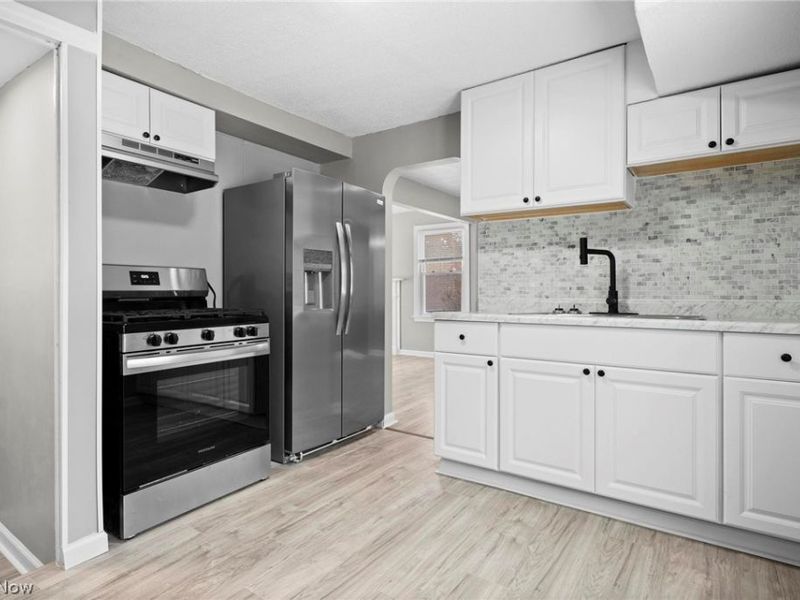 20214 Lanbury Avenue, Warrensville Heights, OH 44122 Photo 7