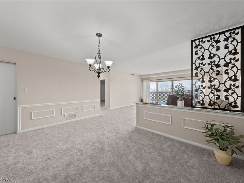 275 N Portage Path, Unit 7B, Akron, OH 44303 Photo 16