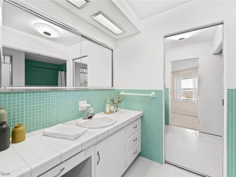 275 N Portage Path, Unit 7B, Akron, OH 44303 Photo 33