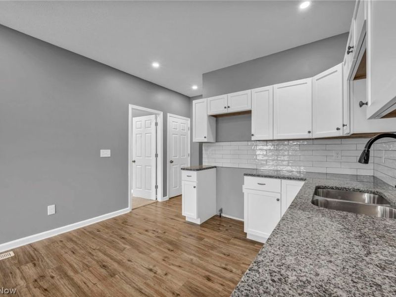 4011 Robert Avenue, Cleveland, OH 44109 Photo 12