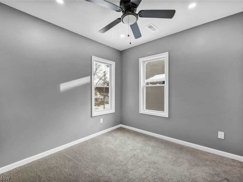 4011 Robert Avenue, Cleveland, OH 44109 Photo 31