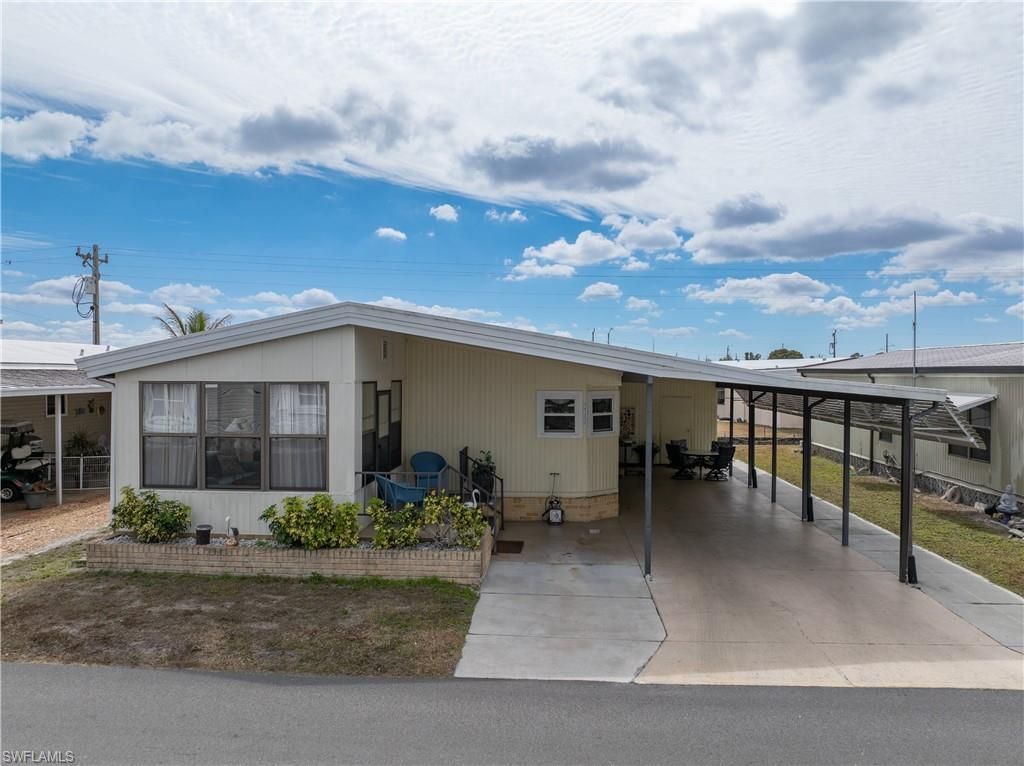 3564 Celestial Way, North Fort Myers, FL 33903 Photo