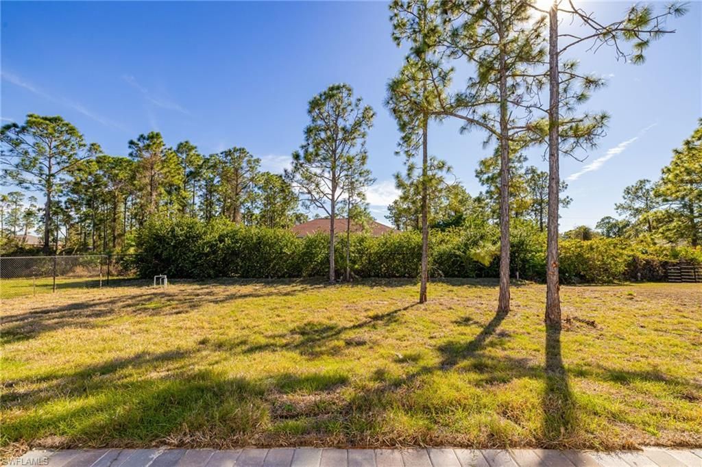 1120 Ravenswood St E, Lehigh Acres, FL 33974 Photo