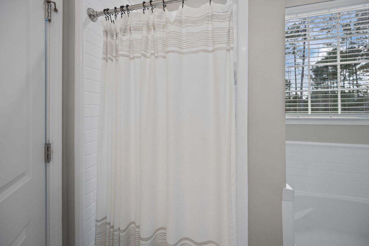 2010 Triple Crown Lane Photo 15