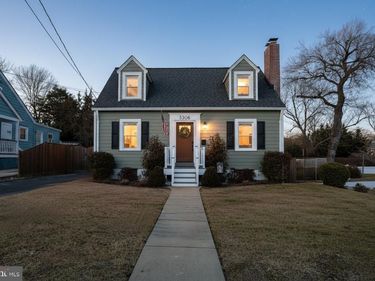 3306 GROVETON STREET, ALEXANDRIA, VA 22306