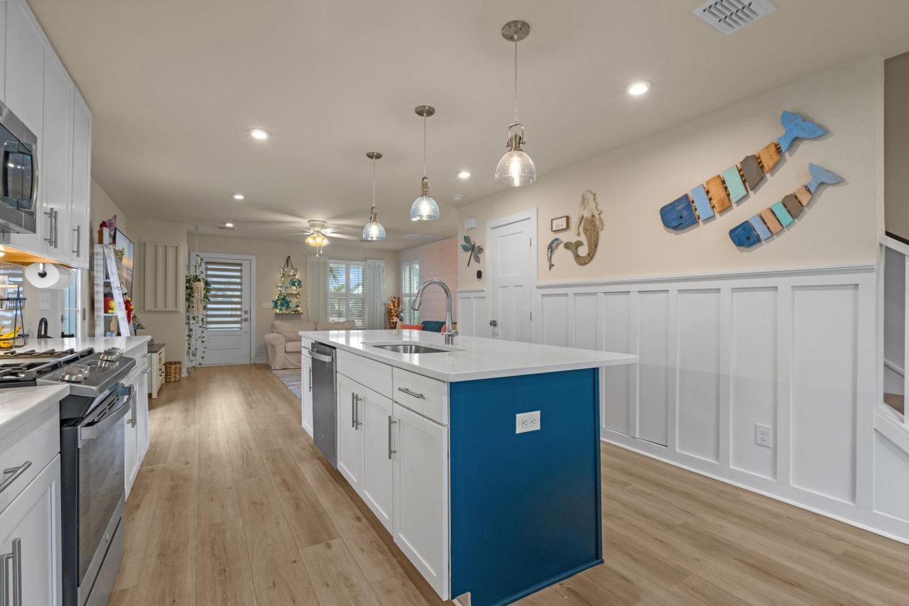 9000 Mabel Ct. Photo 14