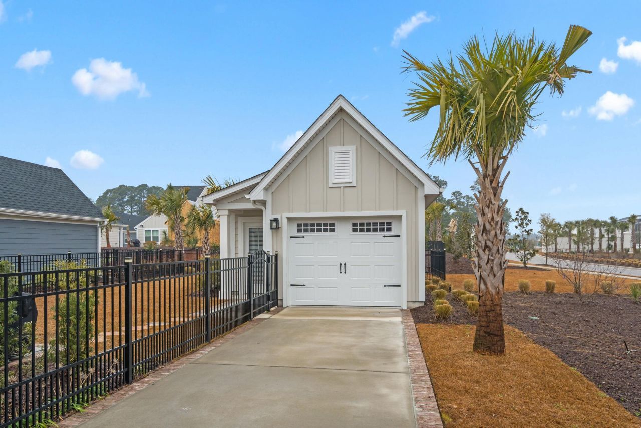 9000 Mabel Ct. Photo 20