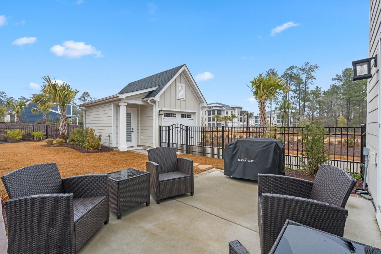 9000 Mabel Ct. Photo 38