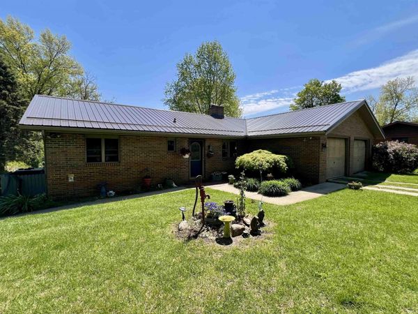 17235 Tomahawk Trail, Plymouth, IN 46563
