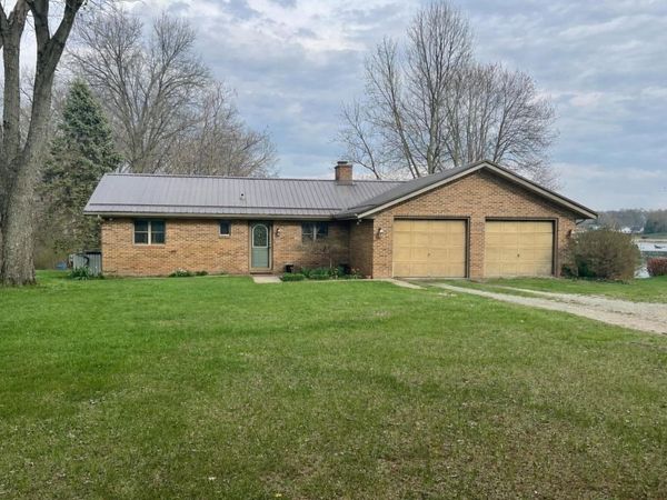 17235 Tomahawk Trail, Plymouth, IN 46563