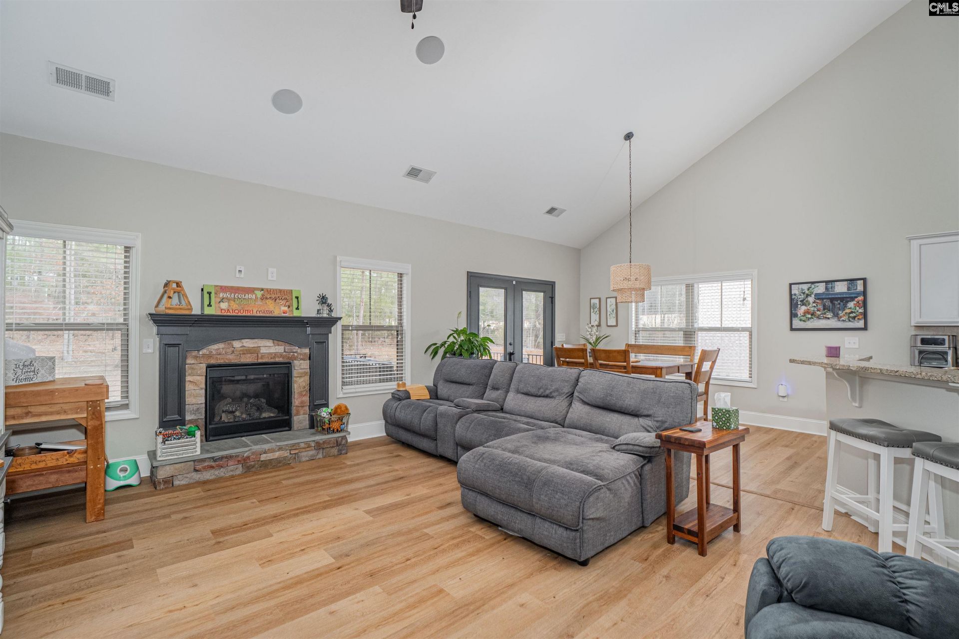 504 Links Pointe Court Photo 9