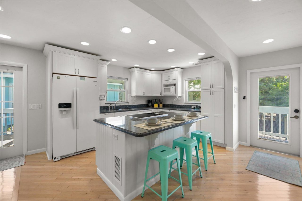 38 Sea Hibiscus Ct, Captiva, FL 33924 Photo