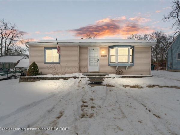 3017 Alfred Avenue, Lansing, MI 48906