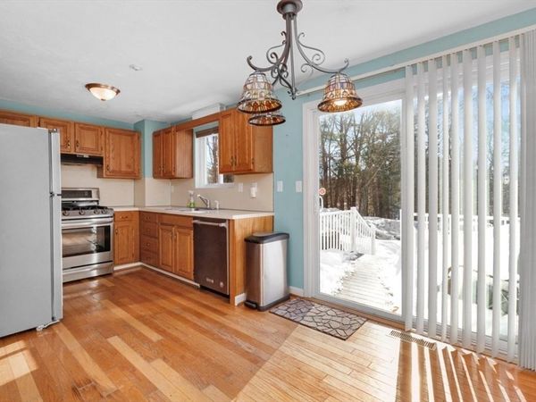 161 Winter St, Unit 11, Hanson, MA 02341