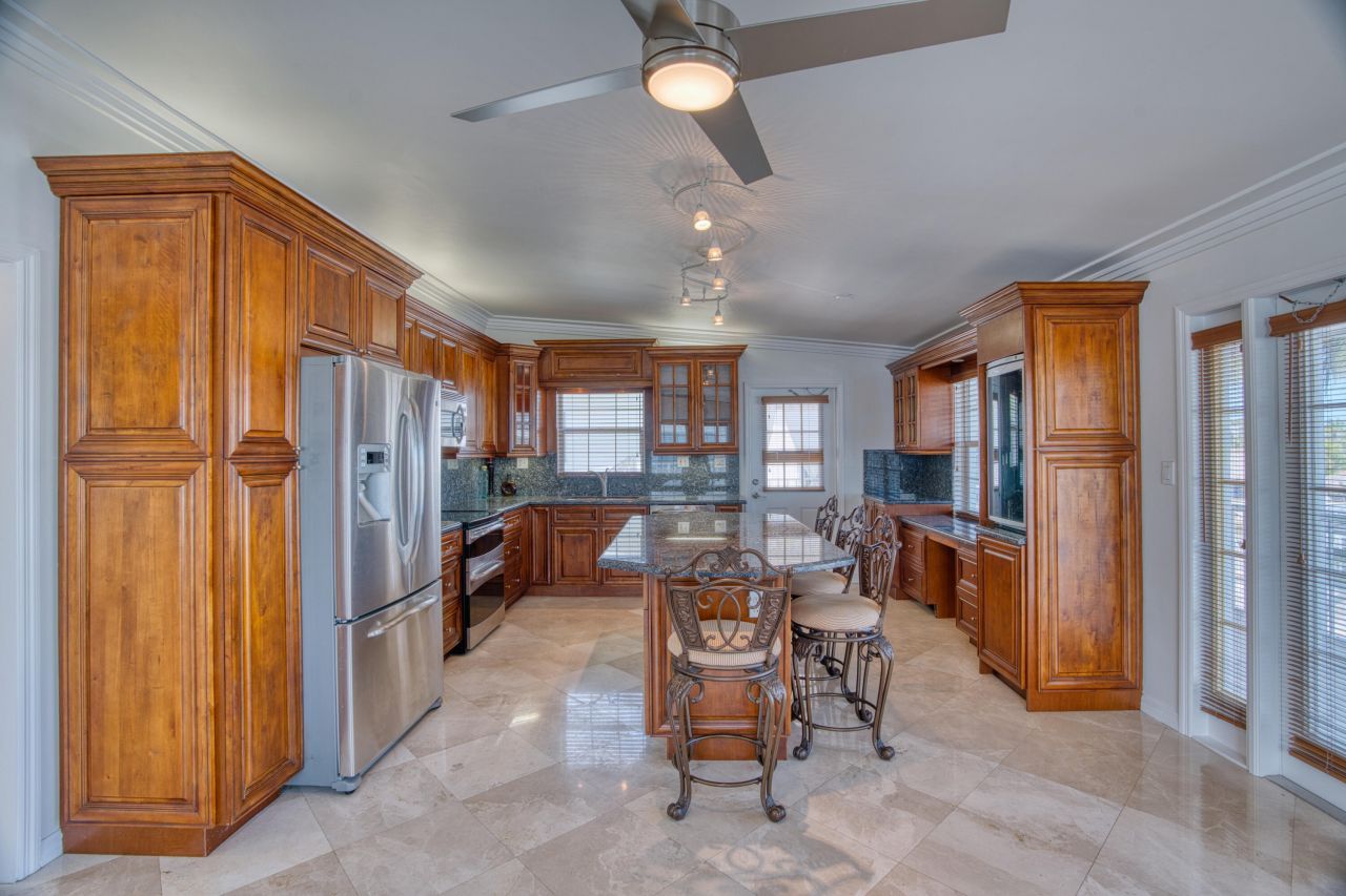 131 Harbor Drive, Tavernier, FL 33070 Photo