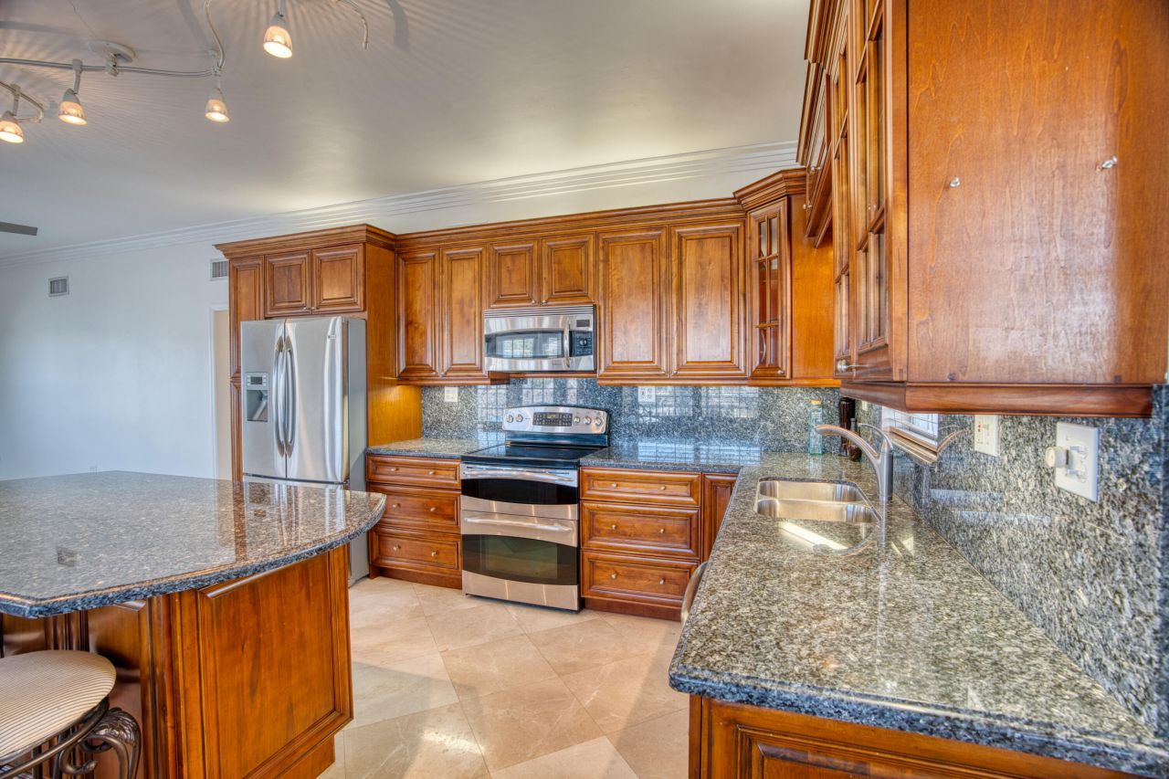 131 Harbor Drive, Tavernier, FL 33070 Photo