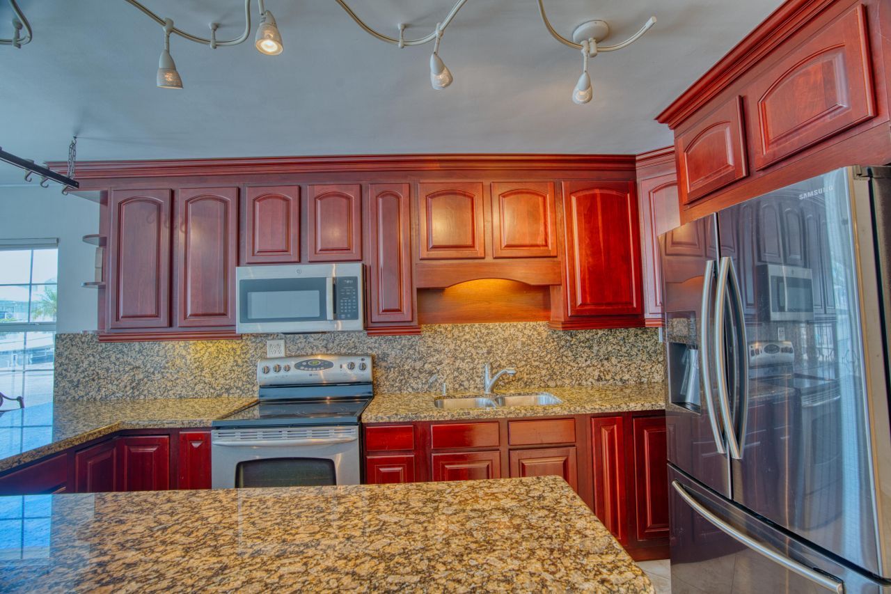 131 Harbor Drive, Tavernier, FL 33070 Photo