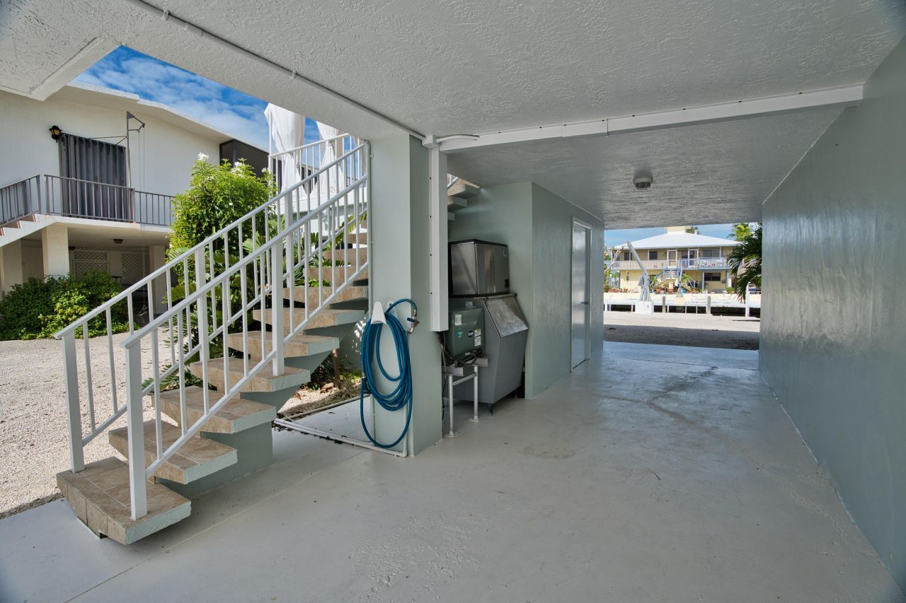 131 Harbor Drive, Tavernier, FL 33070 Photo