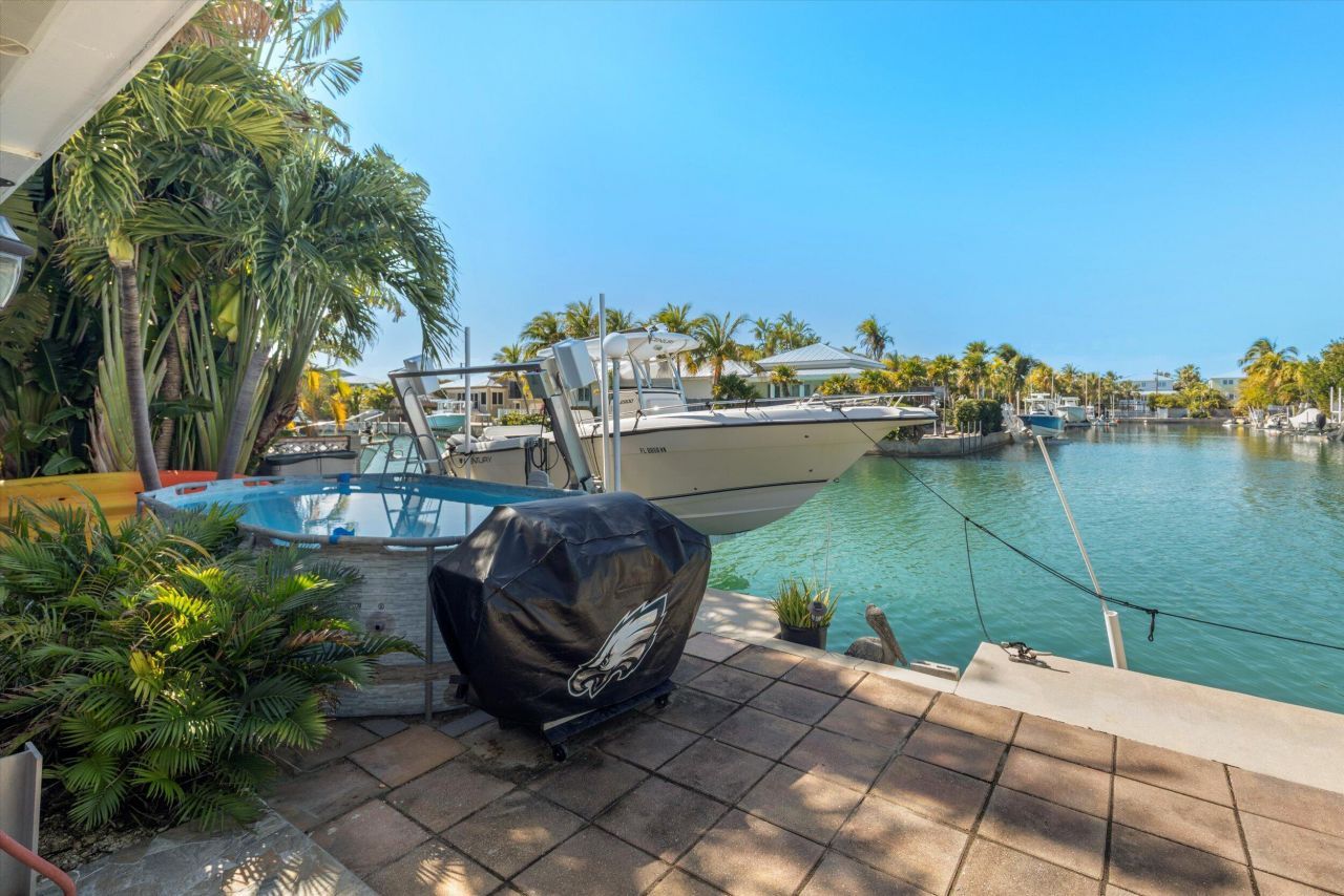 21 Bougainvillea Avenue, Key Haven, FL 33040 Photo