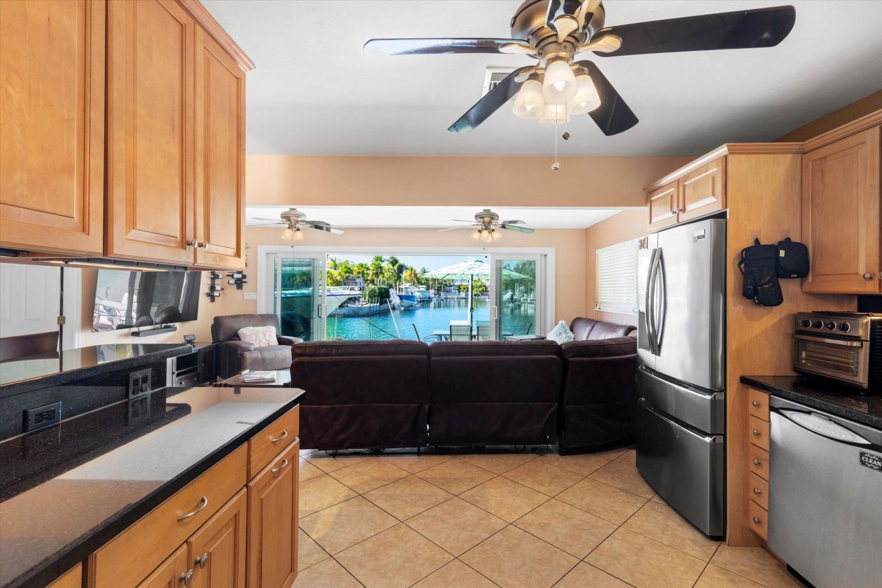 21 Bougainvillea Avenue, Key Haven, FL 33040 Photo