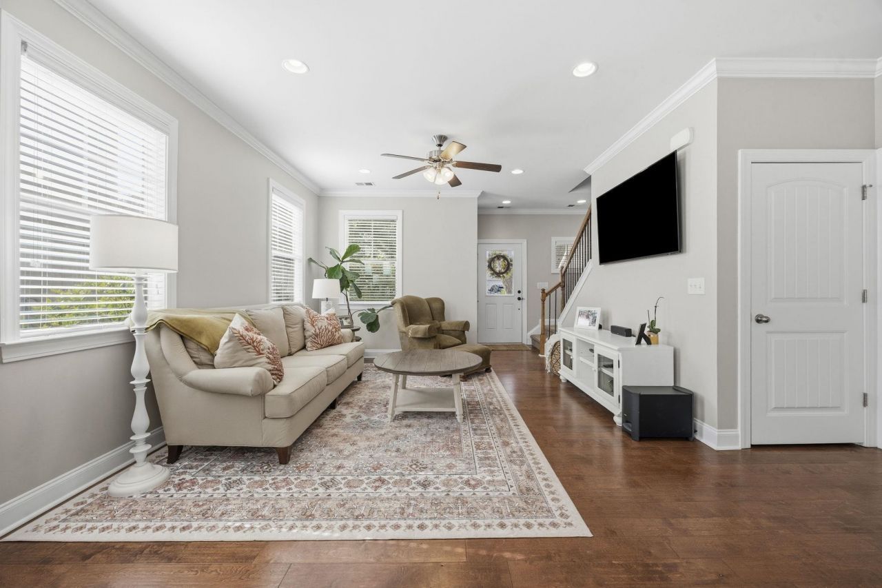 14 Turnbridge Ct. Photo 8