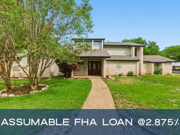 10400 La Costa DR, Austin, TX 78747
