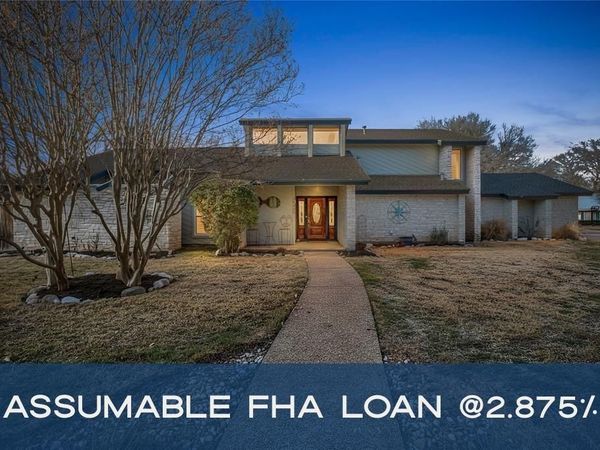 10400 La Costa DR, Austin, TX 78747