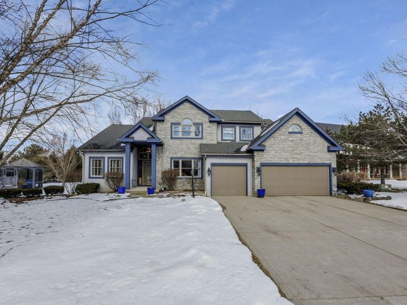 9522 Timberbank Circle NW, Pickerington, OH 43147 Photo 3