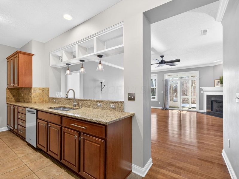 495 Westgreen Lane, Westerville, OH 43082 Photo 4