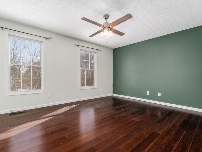 1517 S Hunters Drive, Newark, OH 43055 Photo 16