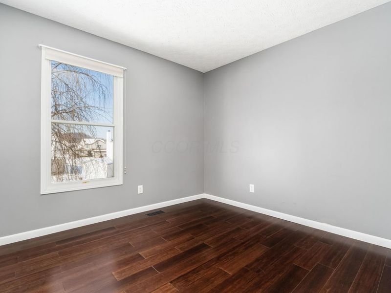 1517 S Hunters Drive, Newark, OH 43055 Photo 23