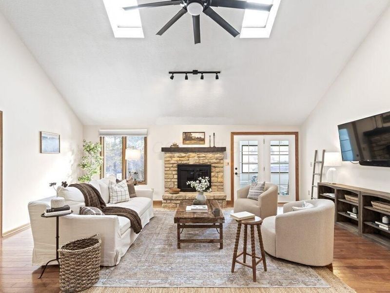 5578 Corey Swirl Drive, Dublin, OH 43017 Photo 4