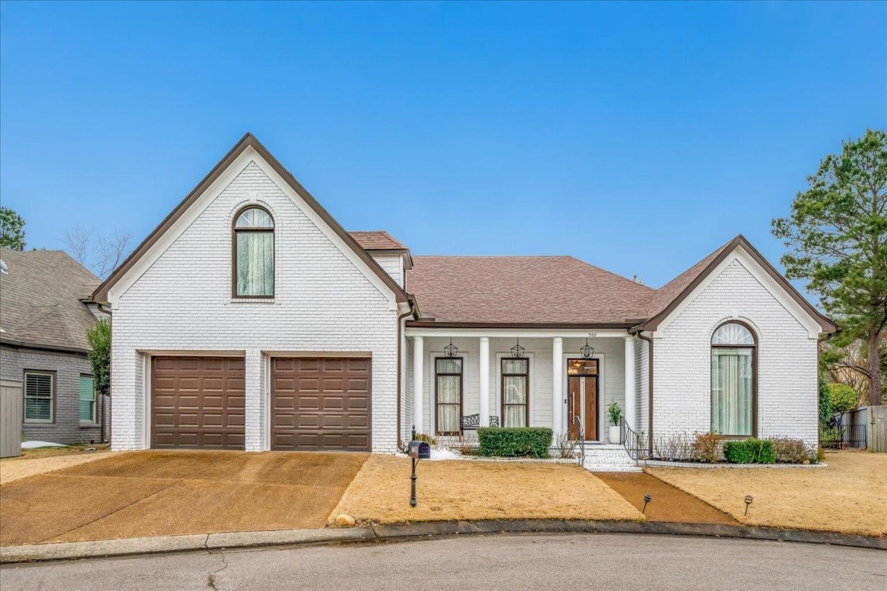 965 Village Oak Cv, Memphis, TN 38120 Main Photo