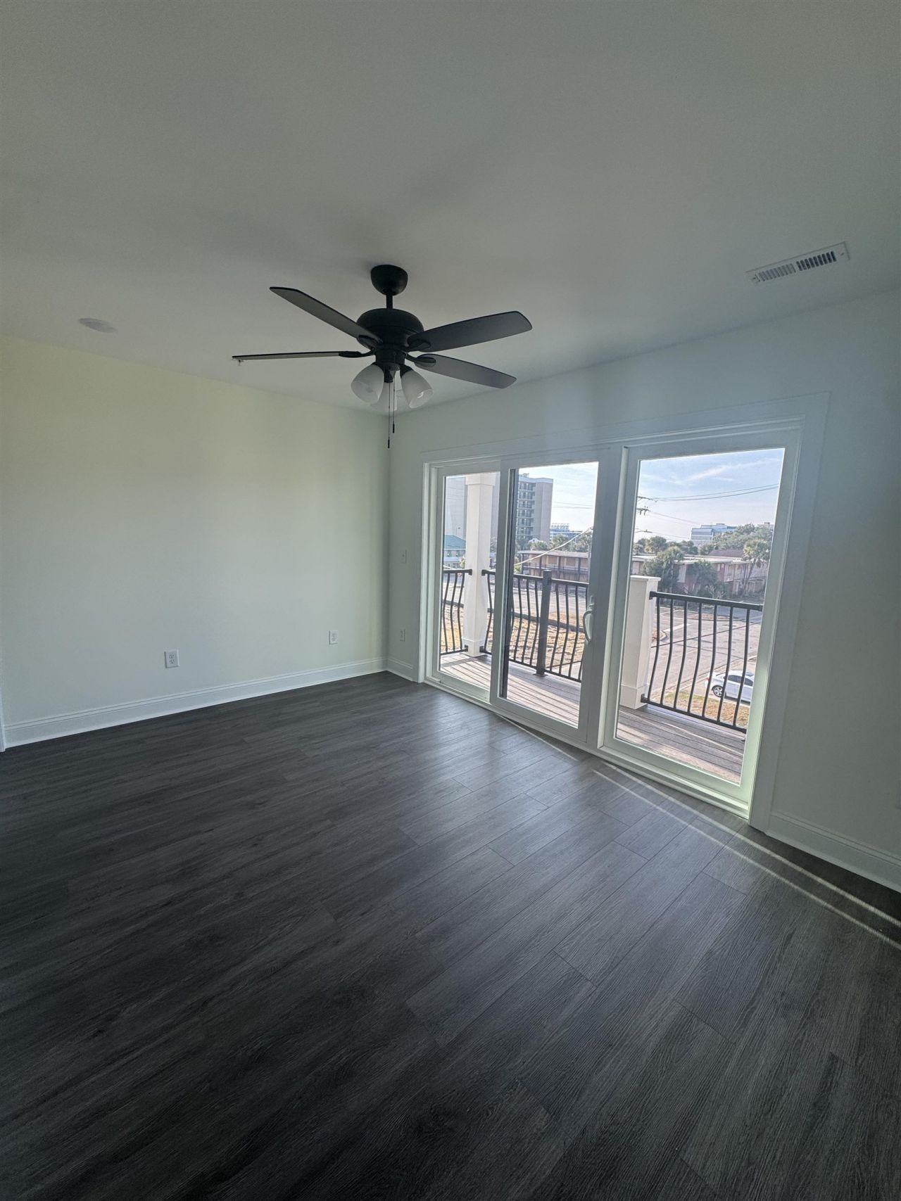 301b Flagg St.  Photo 6