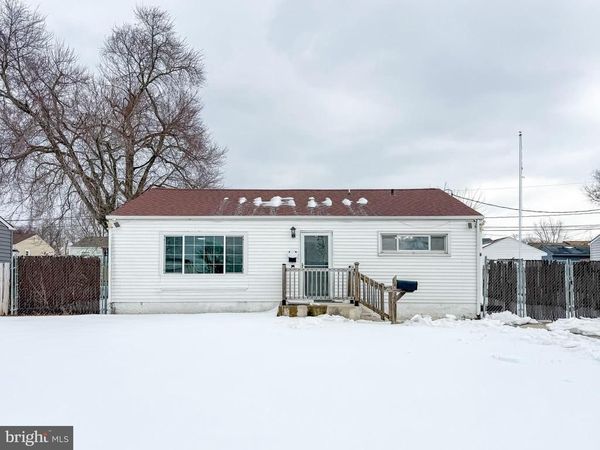 17 GENE AVENUE, NEW CASTLE, DE 19720