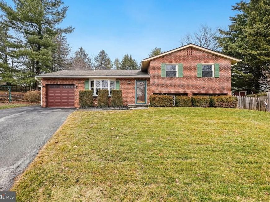 24357 Flamingo Terrace, Gaithersburg, MD 20882 Main Photo