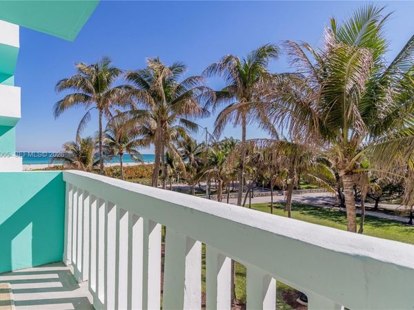 301 Ocean Dr , Unit 306, Miami Beach, FL 33139